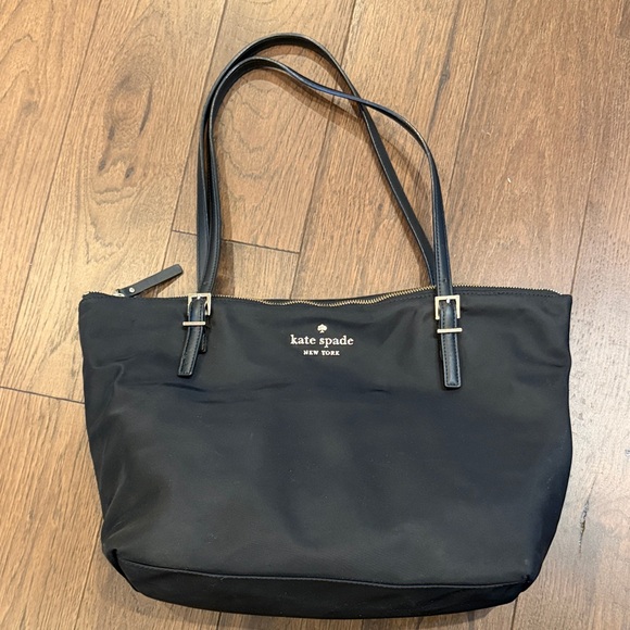 kate spade Handbags - Kate Spade Watson Lane Small Maya Tote C27-039